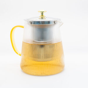 Transparent borosilicate glass teapot by IVA Plants, 1-litre capacity, with a stainless steel filter, perfect for brewing loose-leaf tea.